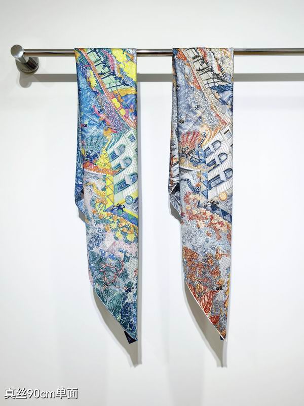 Hermes silk scarf 90X90cm E050994